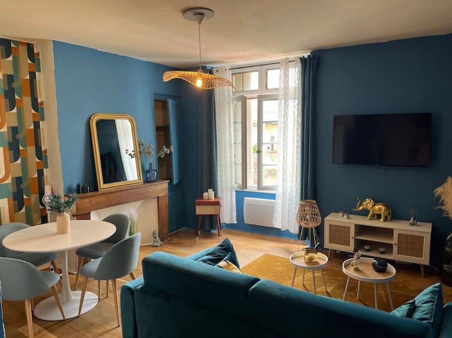 Apartamento *Le Blue Rock* T2 Centre Historique De Bergerac Exterior foto